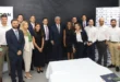 El presidente José Raúl Mulino durante su visita a la planta de medicamentos de Haleon en Juan Díaz.