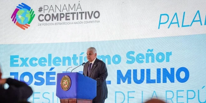 El presidente José Raúl Mulino durante su intervención en el foro de competitividad en Panamá.