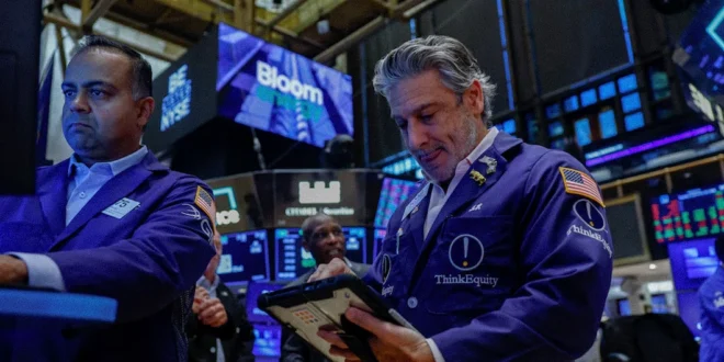Wall Street cierra con ganancias impulsada por los resultados de SpaceX y otras empresas